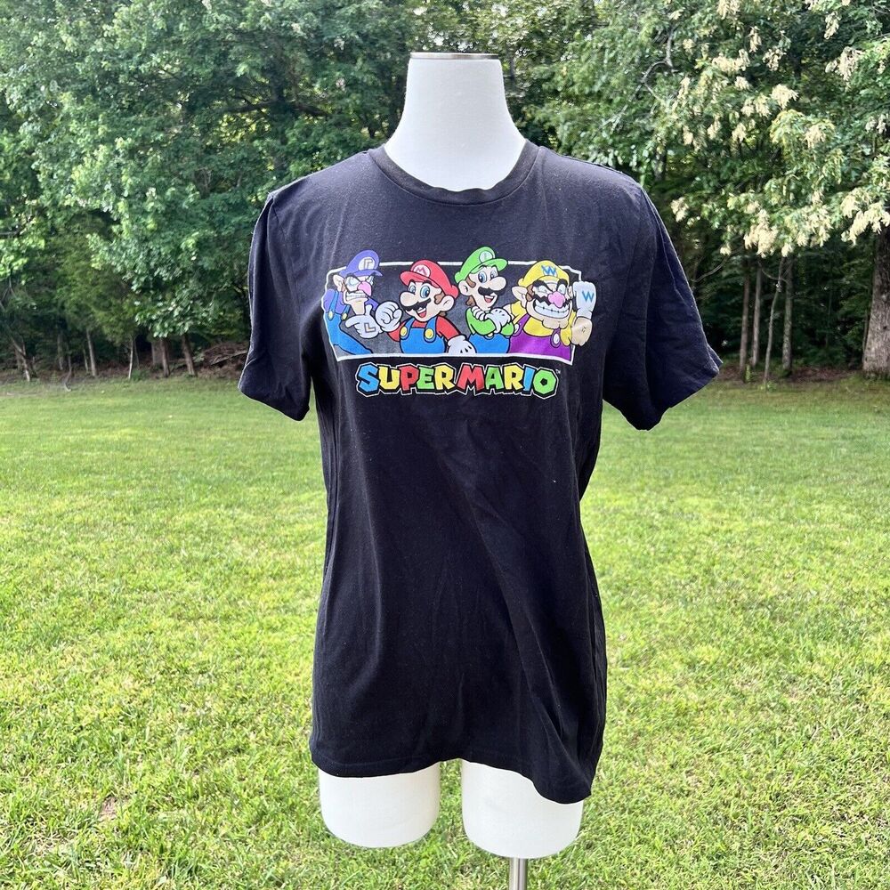 Super Mario Bros. Nintendo Character T-Shirt Adult Size Large Short Sleeve
